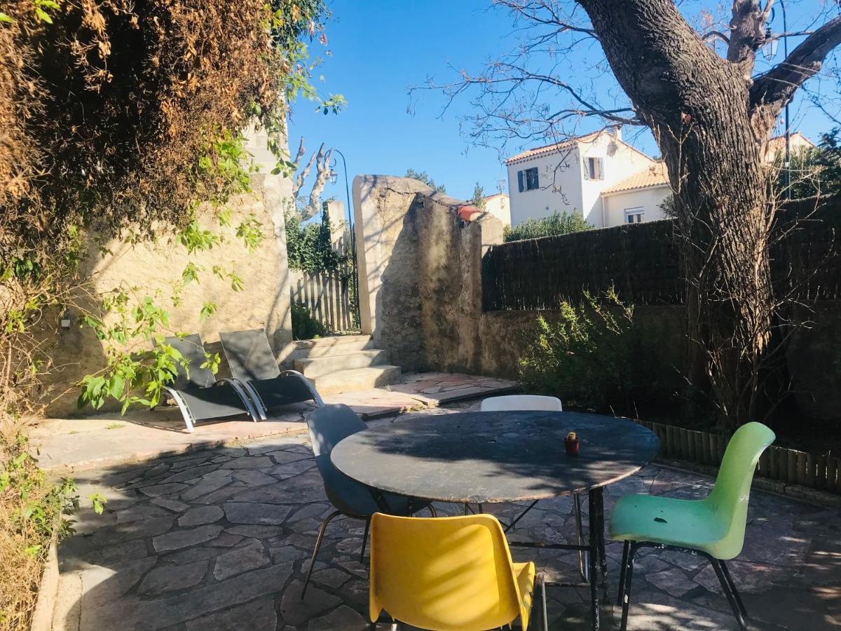 De La Bastide *
